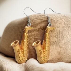 Jazz Up Your Look with NWT Gold Saxophone Dangle Earrings! Musical Instrument